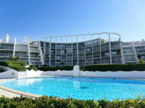 Studio Les Belles Plages-6 by Interhome